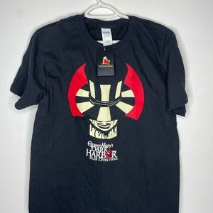 THE QUEEN MARY TSHIRT!!!!! VINTAGE!!!! Medium